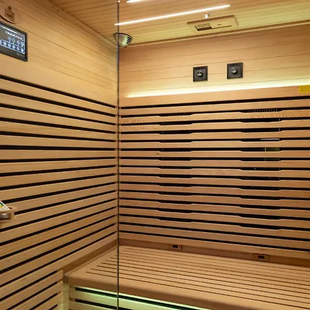 Romantique Bali, Sauna , Lejlighed Strasbourg